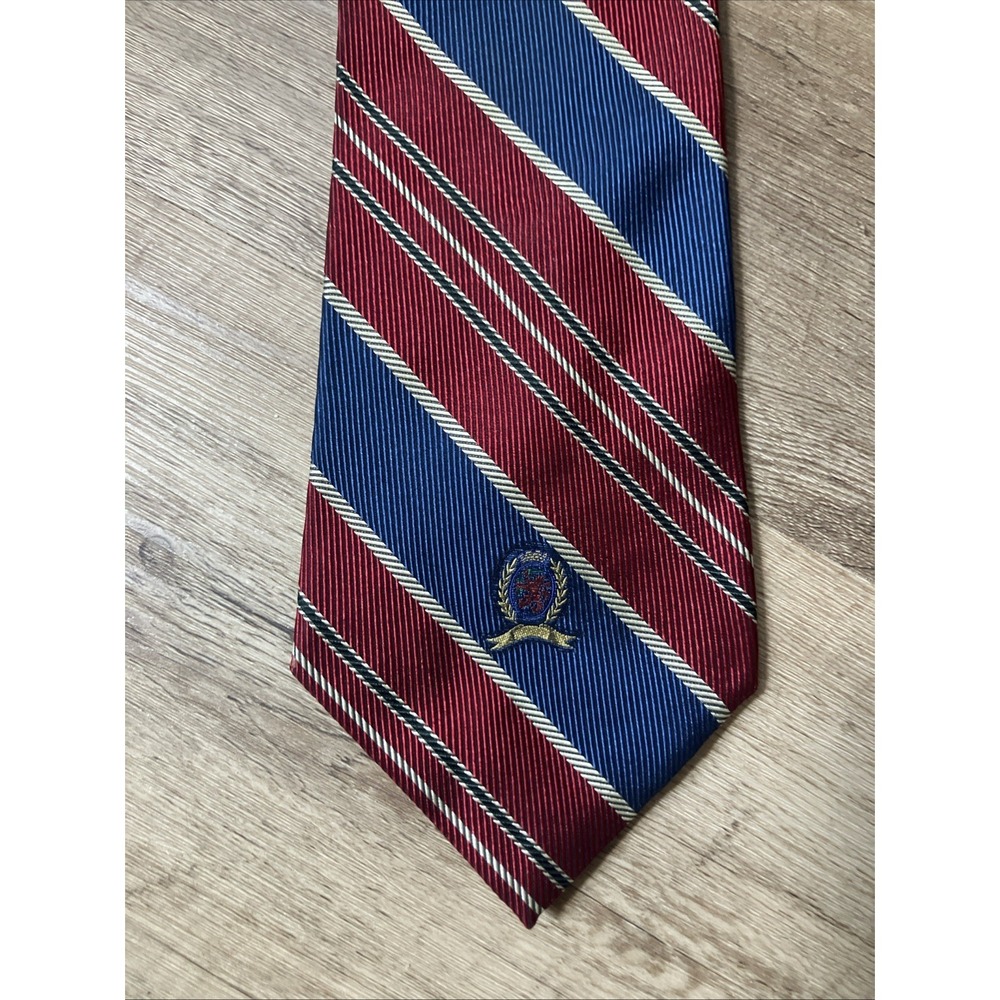 Vintage Tommy Hilfiger Neck Tie Red Navy Stripe Crest Logo Classic Silk Tie
